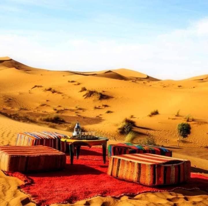 梅尔祖卡 Ahlam Luxury Camp酒店 外观 照片